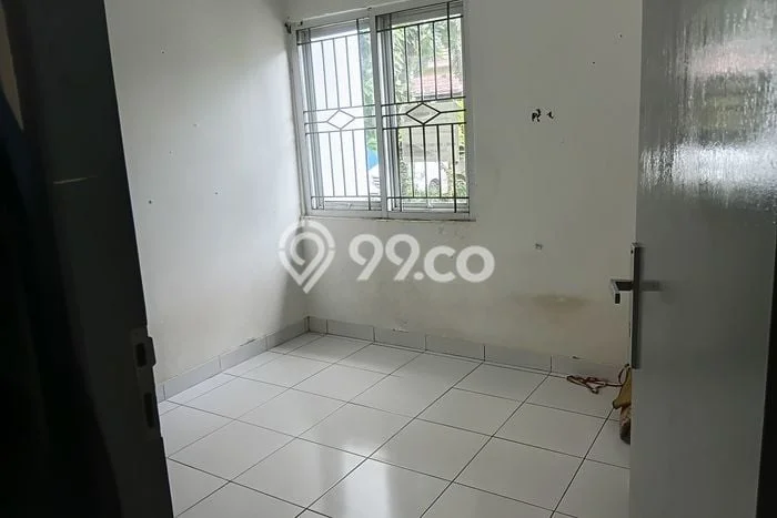 Rumah Nyaman 2 KT LB 60m2 Kondisi Bagus di Sentul Rumah Nyaman 2 KT LB 60m2 Kondisi Bagus di Sentul