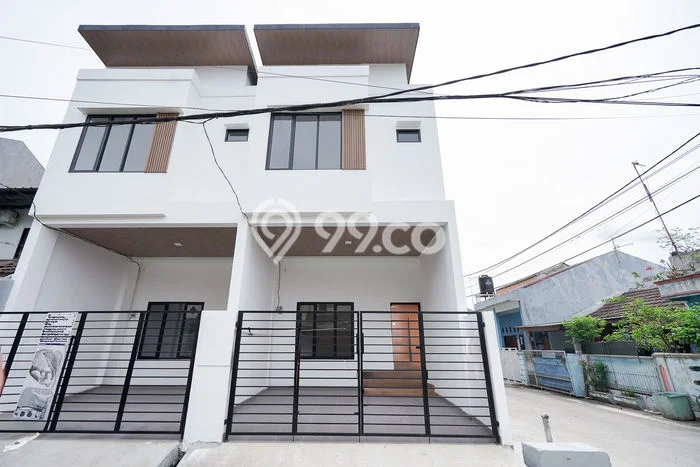For Sale Rumah 3 Kamar Lokasi Strategis Nyaman dan Strategis di Bekasi Utara For Sale Rumah 3 Kamar Lokasi Strategis Nyaman dan Strategis di Bekasi Utara