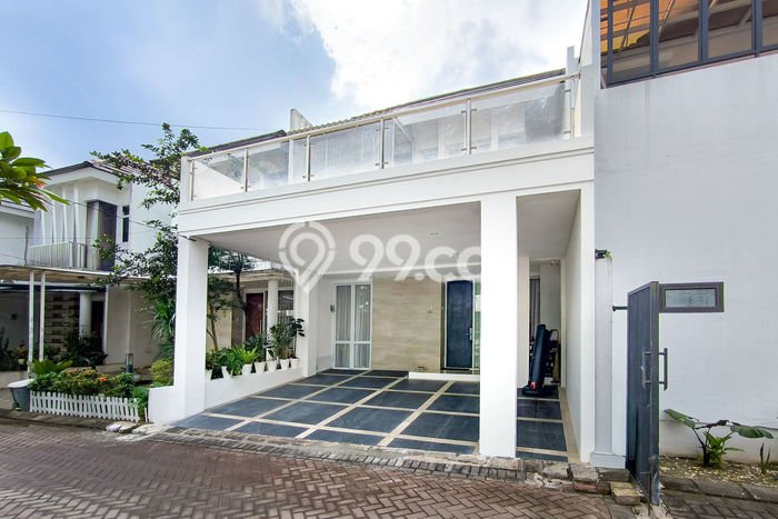 Dijual Rumah Premium dengan Fasilitas Sekitar Komplit di Ciracas, Jakarta Timur Dijual Rumah Premium dengan Fasilitas Sekitar Komplit di Ciracas, Jakarta Timur