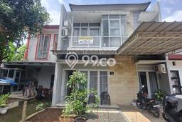 For Sale Hunian Rumah Terawat 5 Kamar di Cibubur, Jakarta Timur For Sale Hunian Rumah Terawat 5 Kamar di Cibubur, Jakarta Timur