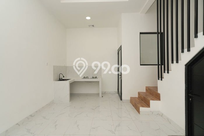 For Sale Rumah 3 Kamar Lokasi Strategis Nyaman dan Strategis di Bekasi Utara For Sale Rumah 3 Kamar Lokasi Strategis Nyaman dan Strategis di Bekasi Utara