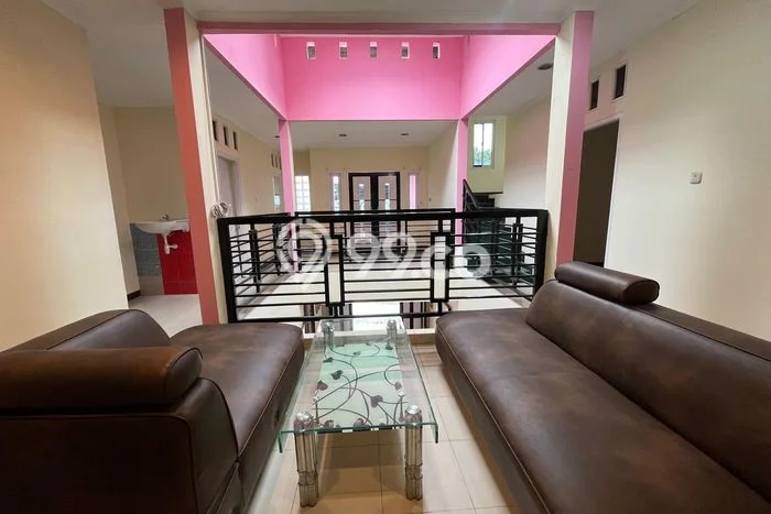 Jual Rumah Mewah Elegan Dengan View Eksklusif di Sukmajaya, Depok Jual Rumah Mewah Elegan Dengan View Eksklusif di Sukmajaya, Depok