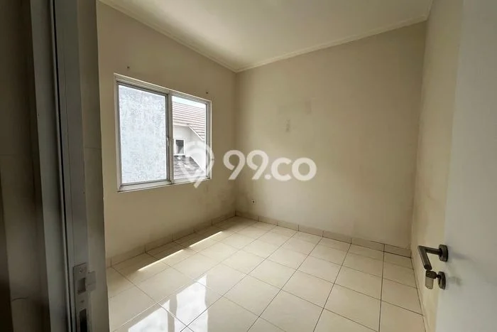 Rumah Strategis Modern Lb 73m2 di Serpong, Tangerang Selatan Rumah Strategis Modern Lb 73m2 di Serpong, Tangerang Selatan
