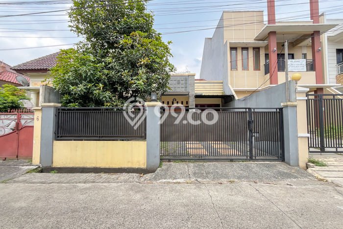 Rumah Modern Minimalis 5 Kamar Siap Huni di Beji Rumah Modern Minimalis 5 Kamar Siap Huni di Beji