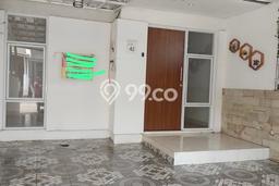 For Sale Rumah 2 Kamar Lokasi Strategis Nyaman dan Strategis di Sawangan For Sale Rumah 2 Kamar Lokasi Strategis Nyaman dan Strategis di Sawangan