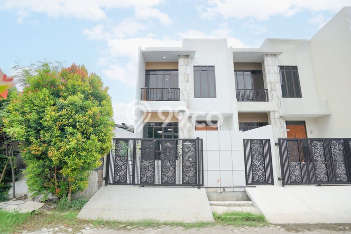 Dijual Rumah Eksklusif 3 KT di Summarecon Bekasi, Bekasi Dijual Rumah Eksklusif 3 KT di Summarecon Bekasi, Bekasi