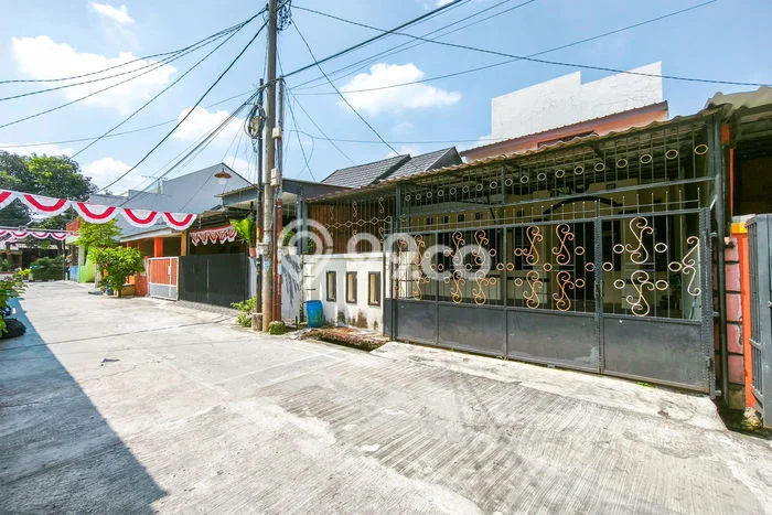 For Sale Hunian Rumah Nyaman 3 Kamar di Bojong Sari, Depok For Sale Hunian Rumah Nyaman 3 Kamar di Bojong Sari, Depok