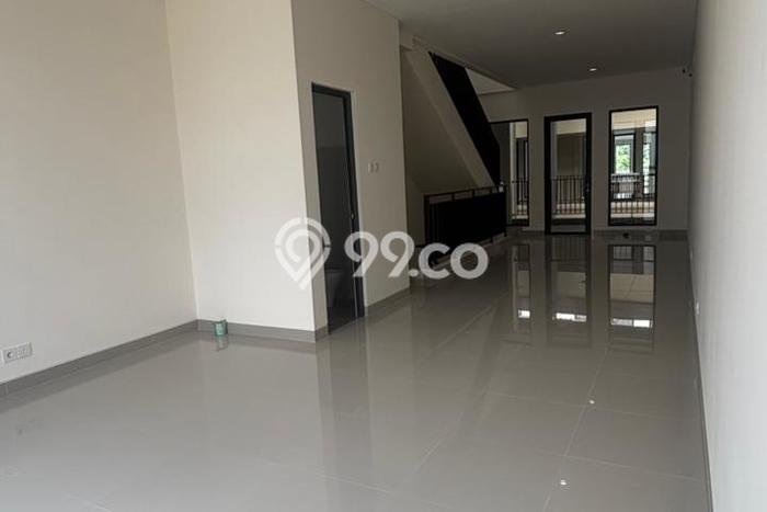 Unit Ruko Disewakan di Gading Serpong di Area Ramai & Strategis Unit Ruko Disewakan di Gading Serpong di Area Ramai & Strategis
