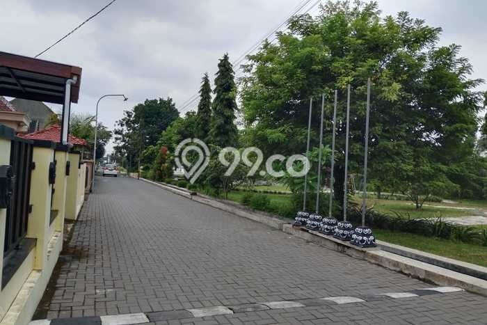Tanah Komersial Dijual di Depok Sleman 99m2 Tanah Komersial Dijual di Depok Sleman 99m2