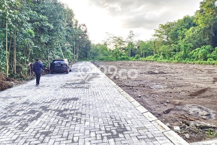 Tanah Siap Bangun Dijual di Sleman Punya Luas 214m2 Tanah Siap Bangun Dijual di Sleman Punya Luas 214m2