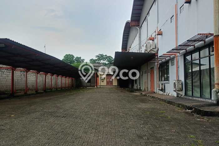 Gudang Komersial Dijual di BSD Tangerang Selatan LT 3750m2 & LB 5000m2 Gudang Komersial Dijual di BSD Tangerang Selatan LT 3750m2 & LB 5000m2