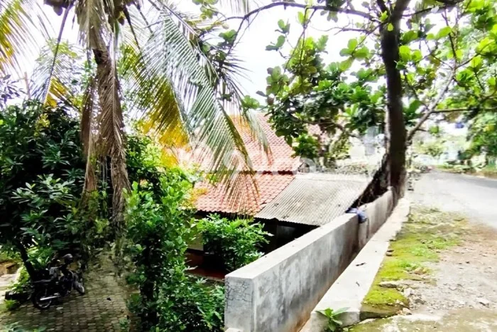 Lahan untuk Dijual Lokasi Candisari, Semarang Luas 300m2 SHM Lahan untuk Dijual Lokasi Candisari, Semarang Luas 300m2 SHM