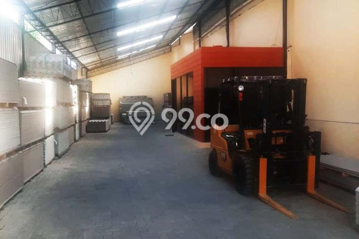 Gudang Premium Kawasan Majapahit, Luas 350m², Mainroad, Area Bisnis Aktif Gudang Premium Kawasan Majapahit, Luas 350m², Mainroad, Area Bisnis Aktif