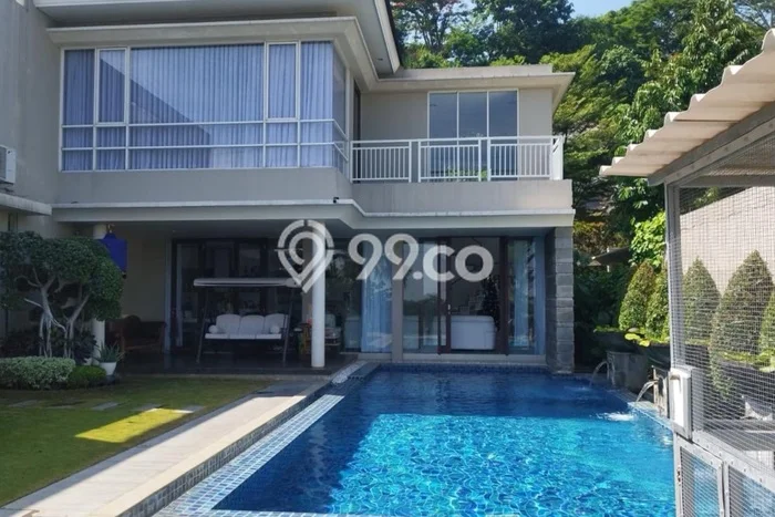 Rumah Elit LB 800m2 Siap Pakai Desain Elegan di Bukit Sari, Semarang Rumah Elit LB 800m2 Siap Pakai Desain Elegan di Bukit Sari, Semarang
