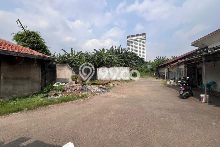 Jarang Ada! Tanah di Kebayoran Lama Punya Luas 7800m2 SHM Jarang Ada! Tanah di Kebayoran Lama Punya Luas 7800m2 SHM