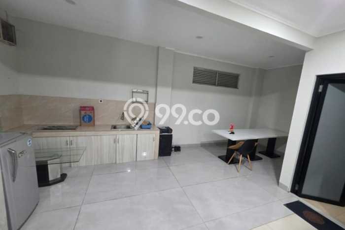 Ruko Dijual di Prime Area Jakarta Barat Luas 400m2 Ruko Dijual di Prime Area Jakarta Barat Luas 400m2