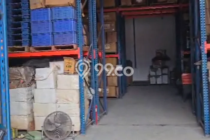 Gudang untuk Disewa di Pusat Jakarta Barat Luas Bangunan 180m2 Gudang untuk Disewa di Pusat Jakarta Barat Luas Bangunan 180m2