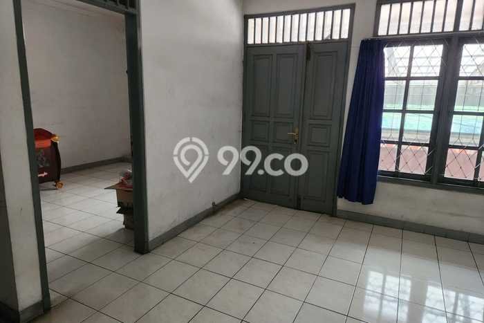 Unit Ruko Dijual di Serpong Tangerang Selatan Luas Tanah 276m2, Luas Bangunan 330m2 Unit Ruko Dijual di Serpong Tangerang Selatan Luas Tanah 276m2, Luas Bangunan 330m2
