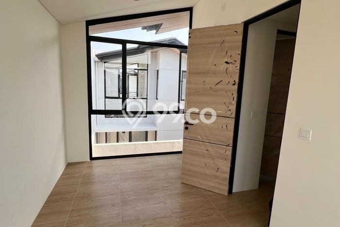 Rumah Luas Asri 2 KT Siap Huni di Lippo Karawaci Tangerang Rumah Luas Asri 2 KT Siap Huni di Lippo Karawaci Tangerang