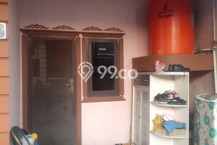 Rumah Modern Cantik 3 Kamar Bisa Langsung Pindah di Cipondoh Rumah Modern Cantik 3 Kamar Bisa Langsung Pindah di Cipondoh