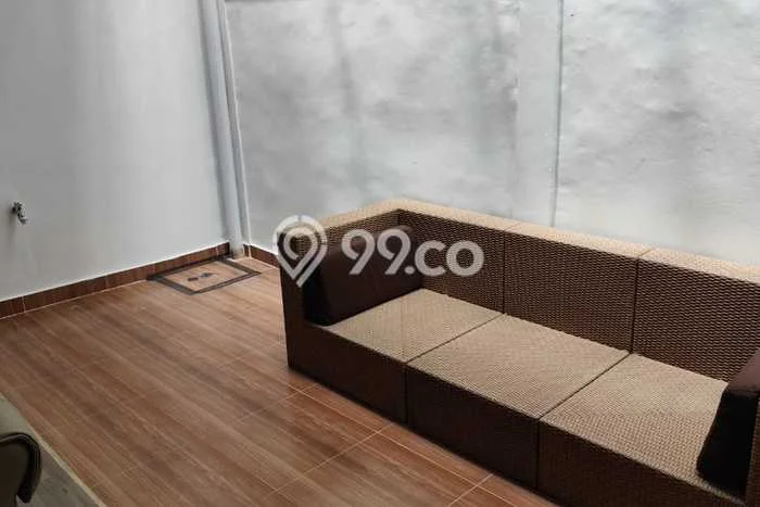 Disewakan Rumah Konsep Modern di BSD Tangerang Selatan dengan 3 KT Disewakan Rumah Konsep Modern di BSD Tangerang Selatan dengan 3 KT