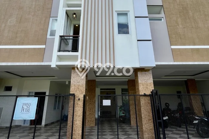 Unit Kost Dijual di Depok dengan 27 Kamar Tidur & Luas Bangunan 625m2 Unit Kost Dijual di Depok dengan 27 Kamar Tidur & Luas Bangunan 625m2