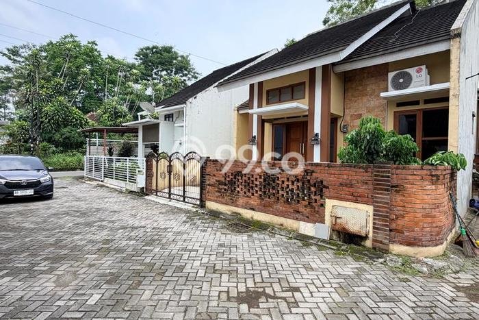 Dijual Rumah Minimalis Bagus Punya 3 KT di Ngaglik Sleman SHM Dijual Rumah Minimalis Bagus Punya 3 KT di Ngaglik Sleman SHM