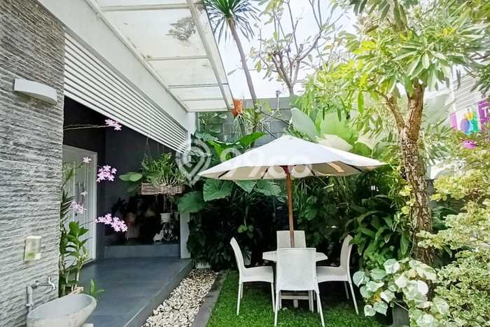 Siap Huni Rumah Mewah 5 Kamar di Banguntapan Dekat ke Mana Pun Siap Huni Rumah Mewah 5 Kamar di Banguntapan Dekat ke Mana Pun