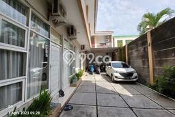 Unit Komersial Dijual di Sleman LT 262m2 & LB 300m2 Unit Komersial Dijual di Sleman LT 262m2 & LB 300m2