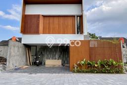 Rumah Elit LB 140m2 Siap Pakai Desain Elegan di Condong Catur, Sleman Rumah Elit LB 140m2 Siap Pakai Desain Elegan di Condong Catur, Sleman