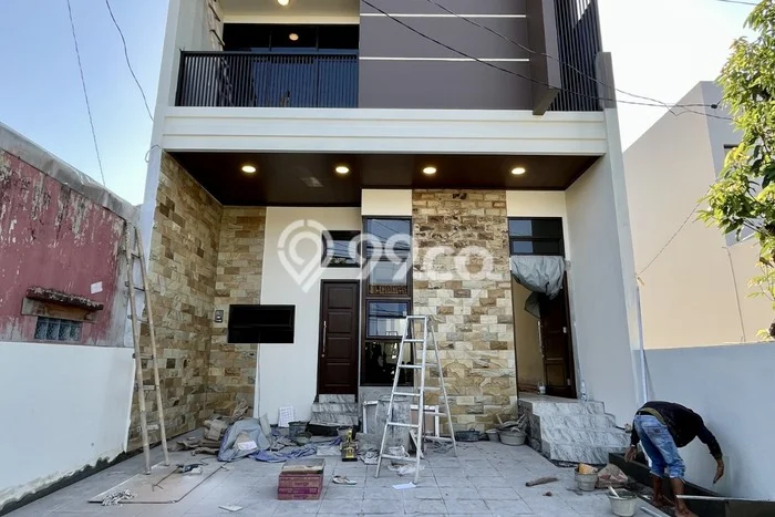 Dijual Rumah 4 Kamar Lokasi Strategis Nyaman dan Strategis di Depok Dijual Rumah 4 Kamar Lokasi Strategis Nyaman dan Strategis di Depok