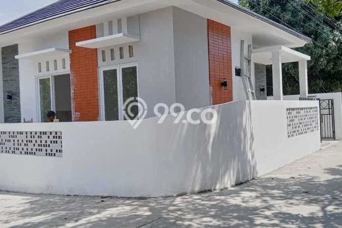 Rumah Modern Cantik 3 Kamar Bisa Langsung Pindah di Kalasan Rumah Modern Cantik 3 Kamar Bisa Langsung Pindah di Kalasan