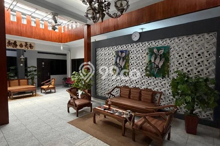Dijual Hotel Area Komersial di Gedong Tengen, Luas 325m2m², Jalan Raya Dijual Hotel Area Komersial di Gedong Tengen, Luas 325m2m², Jalan Raya