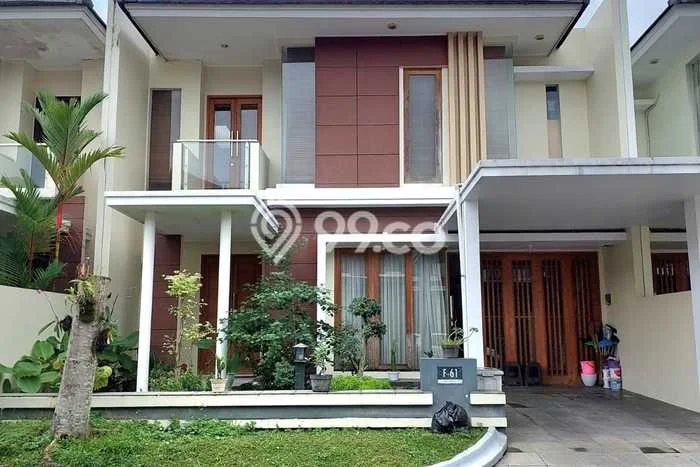 Rumah Menguntungkan di , Dekat Kawasan Komersial, Sleman - 5 Kamar Tidur Rumah Menguntungkan di , Dekat Kawasan Komersial, Sleman - 5 Kamar Tidur