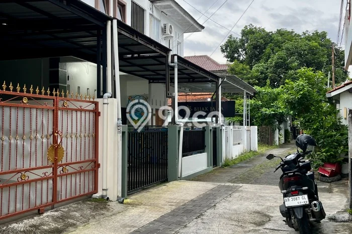 Aset Investasi! Rumah Kost Dijual di Banguntapan, Bantul, 12 KT, 12 KM, Luas 300m2 Aset Investasi! Rumah Kost Dijual di Banguntapan, Bantul, 12 KT, 12 KM, Luas 300m2