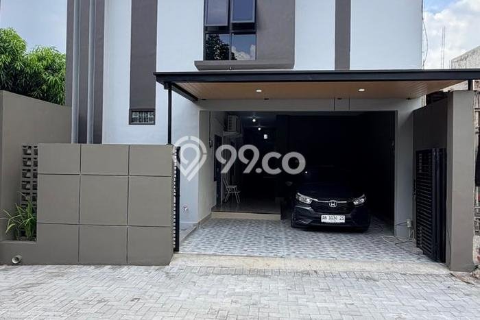 Rumah Kost Dijual di Depok, Sleman, 11 KT, 11 KM, Bangunan 190m2 Rumah Kost Dijual di Depok, Sleman, 11 KT, 11 KM, Bangunan 190m2
