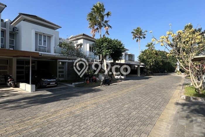 For Sale Rumah 4 Kamar Lokasi Strategis Nyaman dan Strategis di Depok For Sale Rumah 4 Kamar Lokasi Strategis Nyaman dan Strategis di Depok