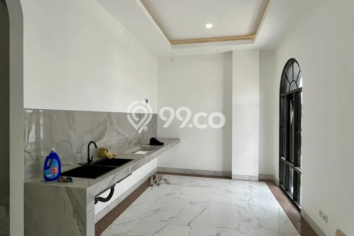 Untuk Dijual Kost di Depok, Sleman, 24 KT, 34 KM, Luas 796m2 Untuk Dijual Kost di Depok, Sleman, 24 KT, 34 KM, Luas 796m2