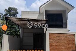 Dijual Cepat Rumah Bagus Siap Huni LB 100m2 di Ngaglik, Sleman Dijual Cepat Rumah Bagus Siap Huni LB 100m2 di Ngaglik, Sleman