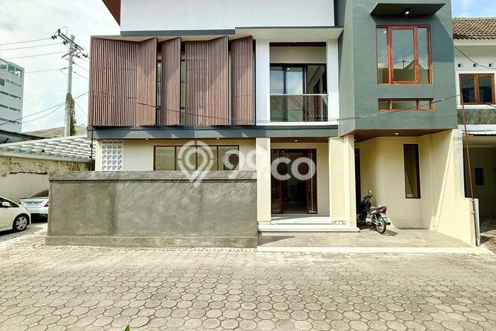Rumah LT 120m2m² / LB 200m2m² Area Premium di Depok, Sleman Rumah LT 120m2m² / LB 200m2m² Area Premium di Depok, Sleman