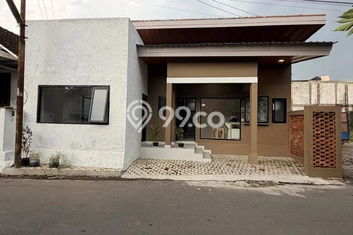 Aset Investasi! Rumah Kost Dijual di Ngaglik, Sleman, 9 KT, 7 KM, Luas 128m2 Aset Investasi! Rumah Kost Dijual di Ngaglik, Sleman, 9 KT, 7 KM, Luas 128m2