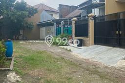 Disewakan! Rumah 4 Kamar Tidur &
3 Kamar Mandi di Condet, Jakarta Timur Disewakan! Rumah 4 Kamar Tidur &
3 Kamar Mandi di Condet, Jakarta Timur