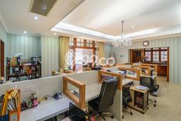 Siap Huni Rumah Mewah 7 Kamar di Menteng Dekat ke Mana Pun Siap Huni Rumah Mewah 7 Kamar di Menteng Dekat ke Mana Pun