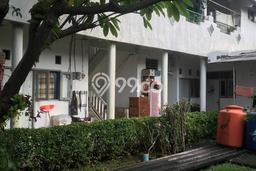 Rumah Mewah Siap Huni LT 960m2 di Mampang Prapatan, Jakarta Selatan Rumah Mewah Siap Huni LT 960m2 di Mampang Prapatan, Jakarta Selatan