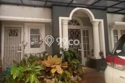 Jual Rumah Modern 4 KT di Raffles Hills, Jakarta Timur Jual Rumah Modern 4 KT di Raffles Hills, Jakarta Timur