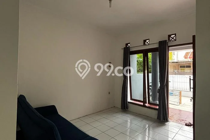 Hunian Strategis 2 KT LB 70m2 Kondisi Bagus di Limusnunggal Hunian Strategis 2 KT LB 70m2 Kondisi Bagus di Limusnunggal