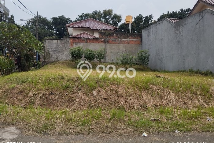 Tanah di BSD, Tangerang Selatan Luas 279m2 Dijual Segera Tanah di BSD, Tangerang Selatan Luas 279m2 Dijual Segera