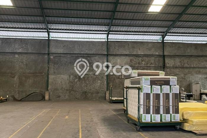 Gudang Dijual Lokasi Stratagis di Jati Uwung Tangerang Cocok untuk Investasi Gudang Dijual Lokasi Stratagis di Jati Uwung Tangerang Cocok untuk Investasi