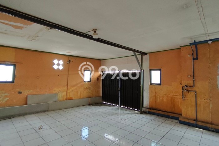 LOKASI STRATEGIS! Komersial Disewakan di Karawaci, Luas 1000m², Lokasi Niaga LOKASI STRATEGIS! Komersial Disewakan di Karawaci, Luas 1000m², Lokasi Niaga