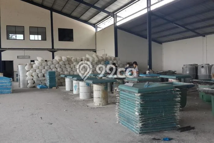 Untuk Dijual Pabrik di Cikupa Tangerang LT 7000m2 / LB 2000m2 Untuk Dijual Pabrik di Cikupa Tangerang LT 7000m2 / LB 2000m2